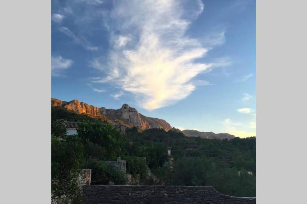 Casa Nicole Naturaleza, Montanas Y Piscina Privada En Alicante Carroja Экстерьер фото